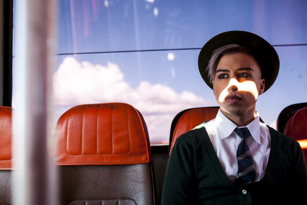 Escrita, dirigida y protagonizada por Sebastián Ayala (El Reemplazante, Bala Loca, Mala Junta),